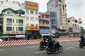 Mặt tiền Điện Biên Phủ đoạn gần vòng xoay - nhà còn mới