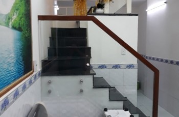 Bán nhà đẹp 2 tầng Trần Quang Khải giá rẻ