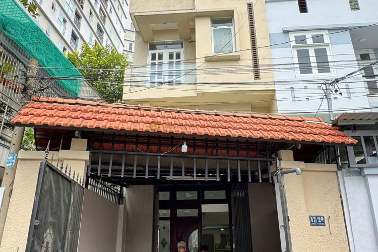BÁN NHÀ ĐẸP THẢO ĐIỀN, Q2 – TRỆT LỬNG 2 LẦU