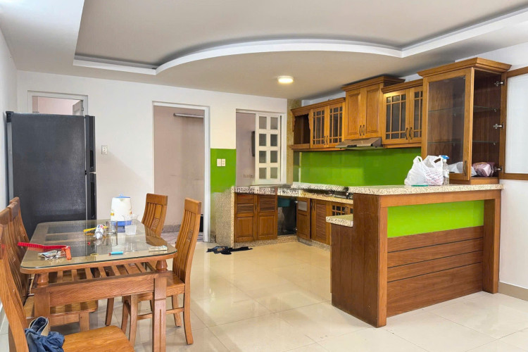 BÁN NHÀ ĐẸP THẢO ĐIỀN, Q2 – TRỆT LỬNG 2 LẦU
